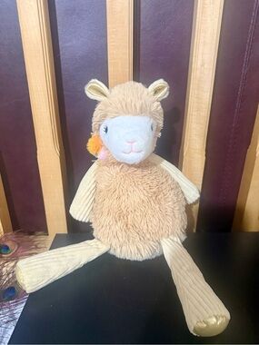 Scentsy Buddy Lovely The Llama Glam Collection Plush Stuffed Animal Scented Toy
